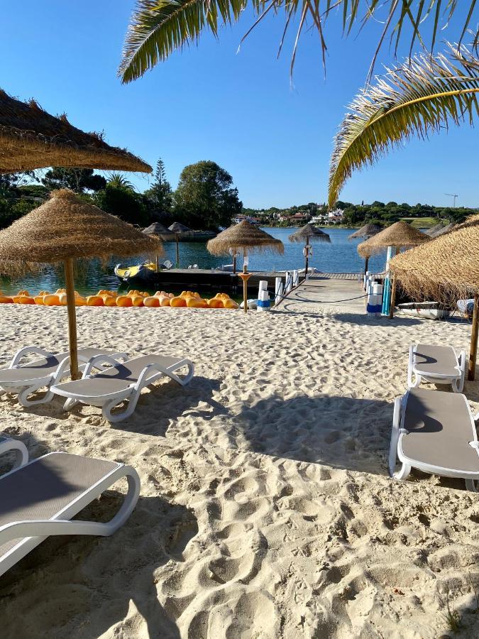 Beautiful Apartment For Rent In Quinta Do Lago With Excellent Resort Facilities Close To Lake And Beach. Buitenkant foto